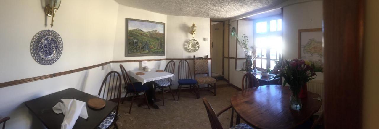 Borderers Inn Brecon Bagian luar foto